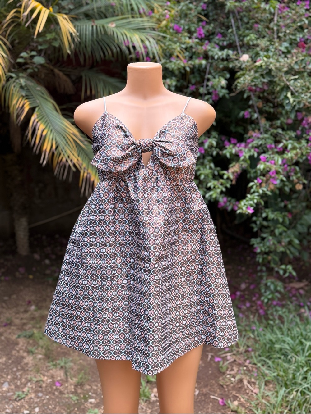 Auth Alice + Olivia Bow front Mini Dress Size M- Excellent Condition